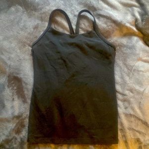 Lulu tank top. Size 6